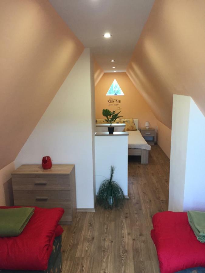 Ferienwohnung Izabella Vendeghaz Somlo Doba Exterior foto