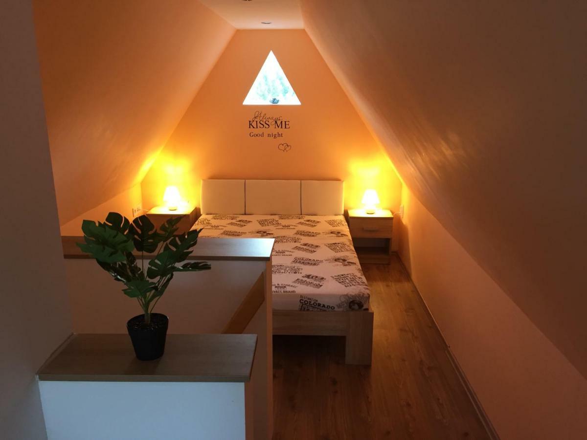 Ferienwohnung Izabella Vendeghaz Somlo Doba Exterior foto